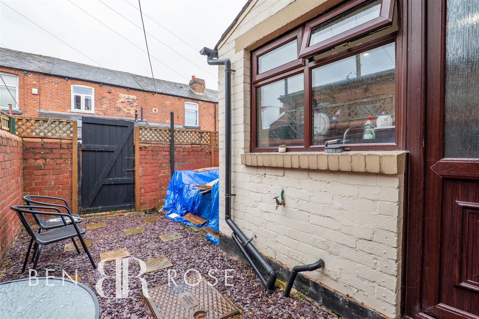 2 bed property in Blackstone Road, Chorley